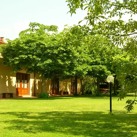 Il Crocicchio Alloggio per agriturismo Reggello